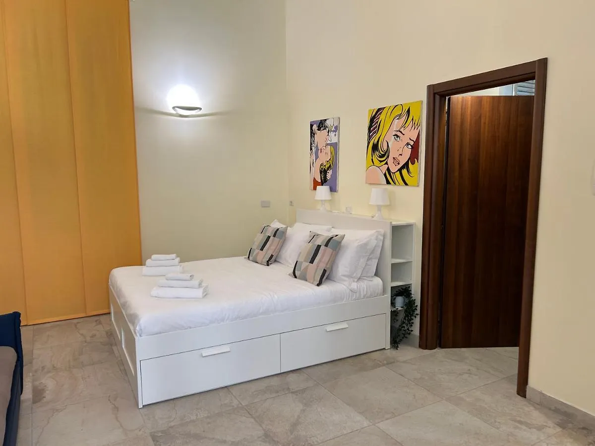 Independent Rooms Apartment - St Termini By Ghor Rome